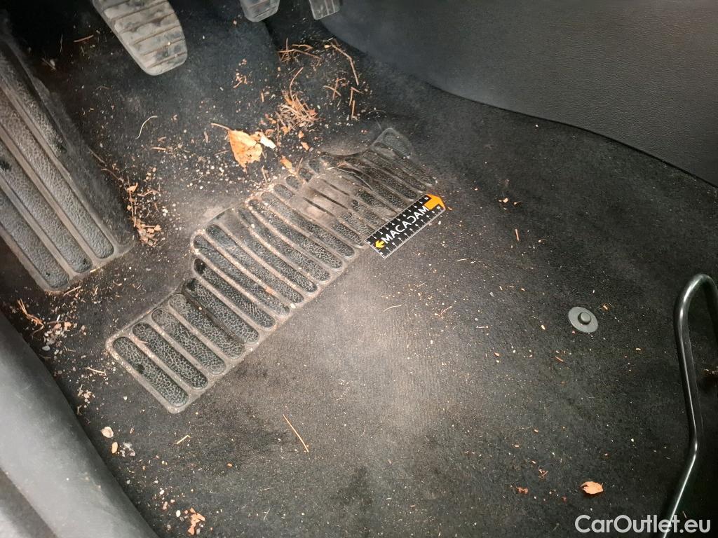  Renault  Clio  IV Air MediaNav 1.5 dCi 75CV BVM5 E6 #1