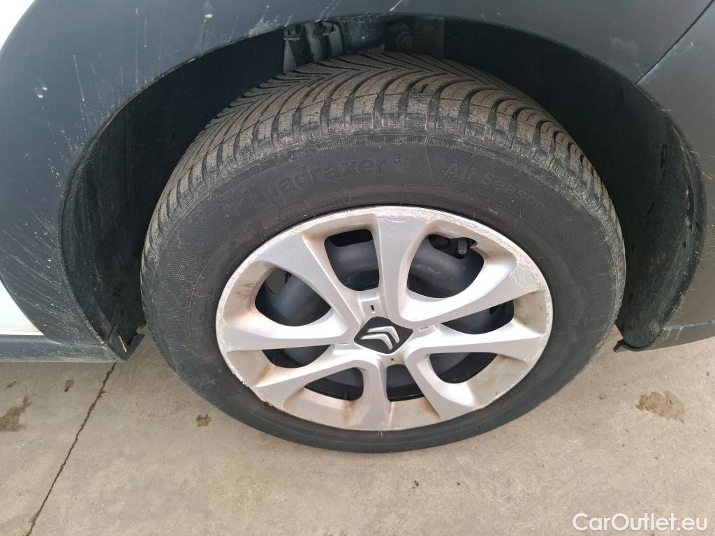  Citroen  C3  Société Feel 1.5 BlueHDI 100CV BVM6 E6d #20