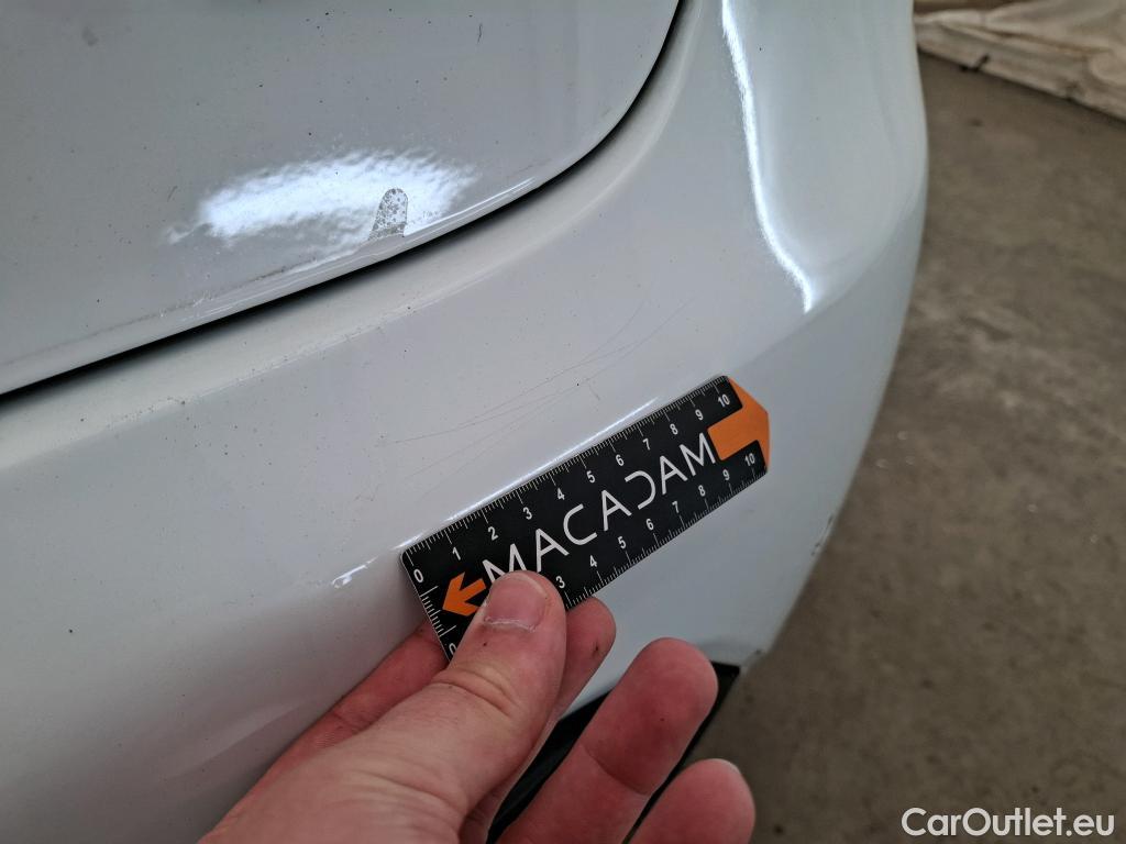  Renault  Clio  IV Air MediaNav 1.5 dCi 75CV BVM5 E6 #16