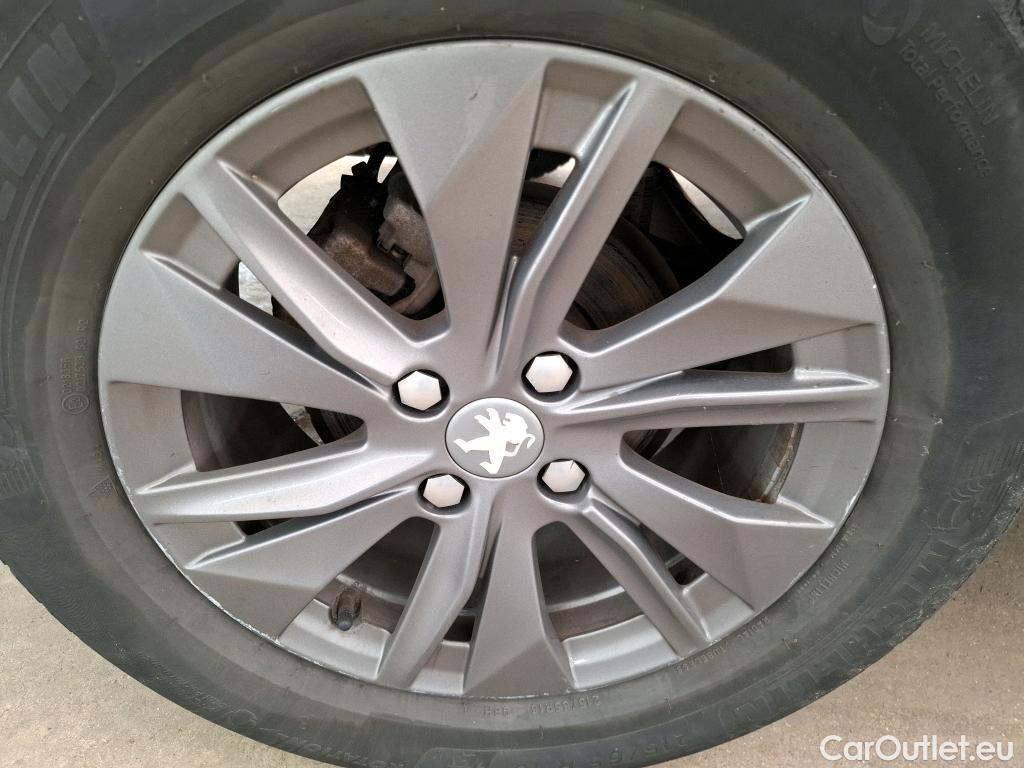  Peugeot  2008  Active Pack 1.5 HDi 110CV BVM6 E6d / TRANSFO VP VF #10