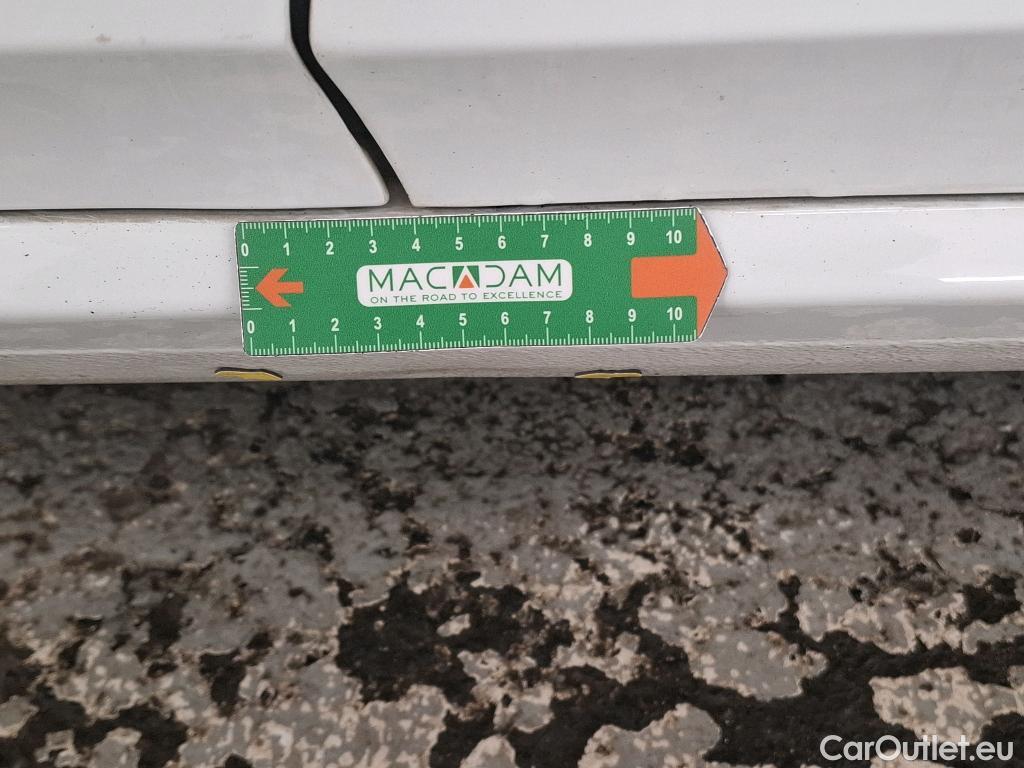  Renault  Megane  IV Berline 5pt. Société Air 1.5 dCi 90CV BVM6 E6 #12
