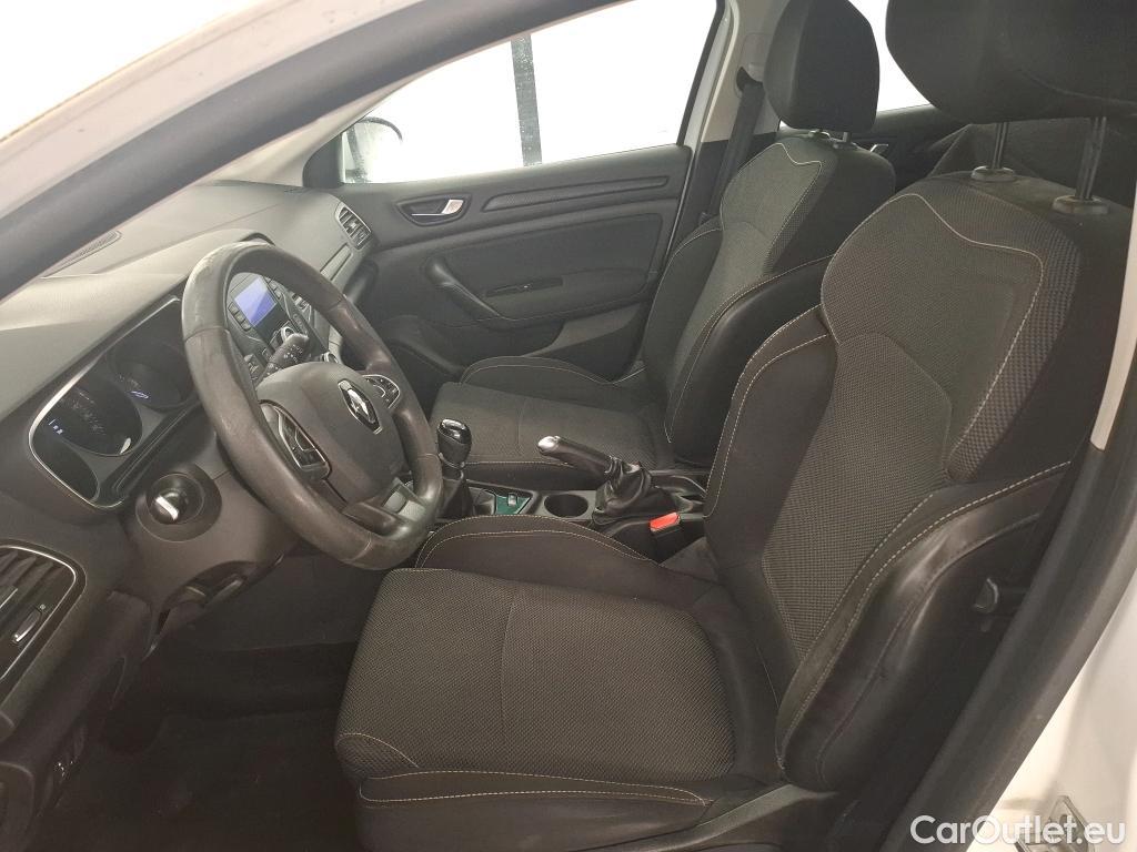  Renault  Megane  IV Berline 5pt. Société Air 1.5 dCi 90CV BVM6 E6 #19