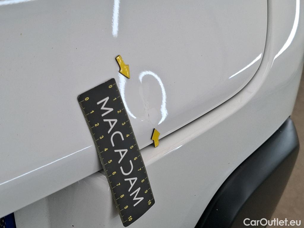  Citroen  C3  Société Feel 1.5 BlueHDI 100CV BVM6 E6d #11