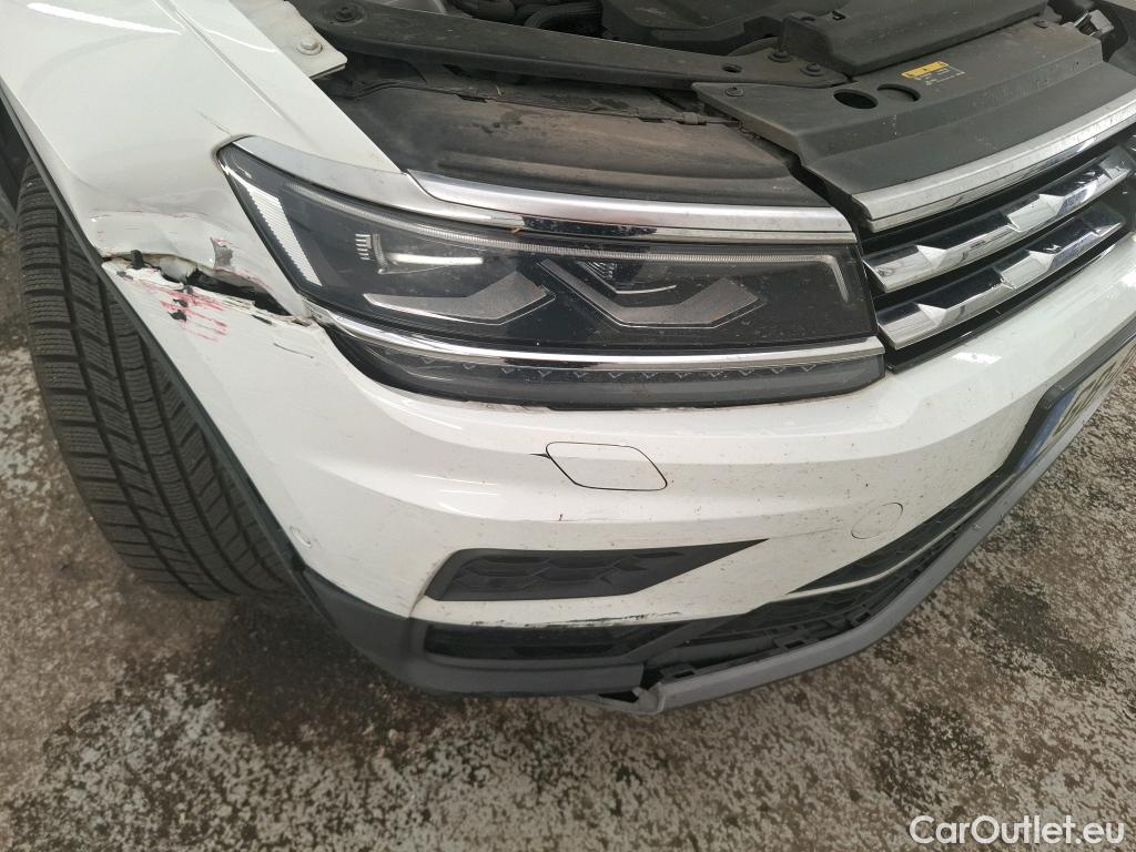  Volkswagen  Tiguan VOLKSWAGEN  Allspace / 2017 / 5P / SUV 2.0 TDI 150 DSG7 Carat Exclusive 4Motion #35