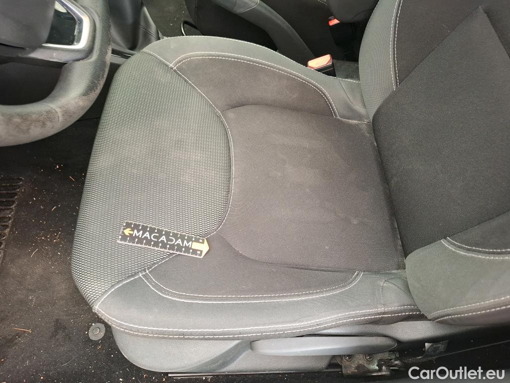  Renault  Clio  IV Air MediaNav 1.5 dCi 75CV BVM5 E6 #48