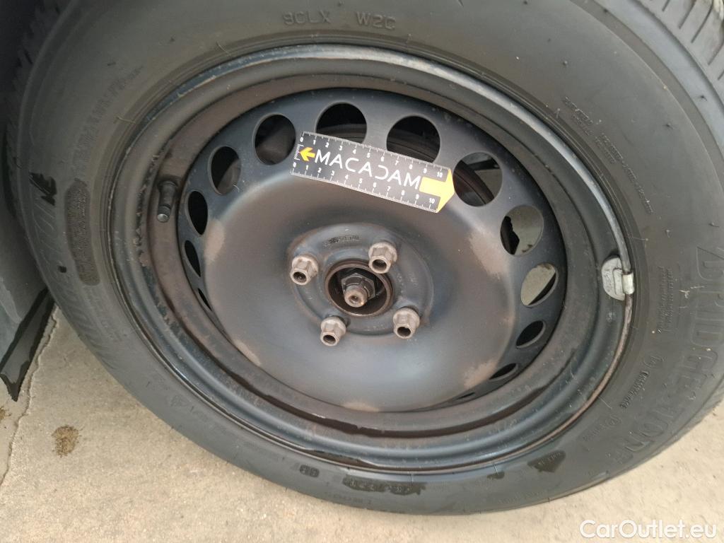  Renault  Clio  IV Air MediaNav 1.5 dCi 75CV BVM5 E6 #49