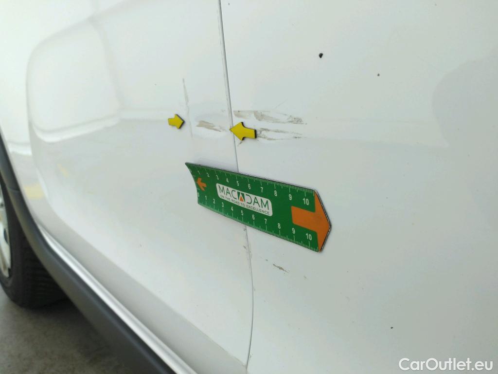  Citroen  C3 CITROEN  Société / 2020 / 5P / Berline BlueHDi 100 S&S BVM6 Feel Nav #6