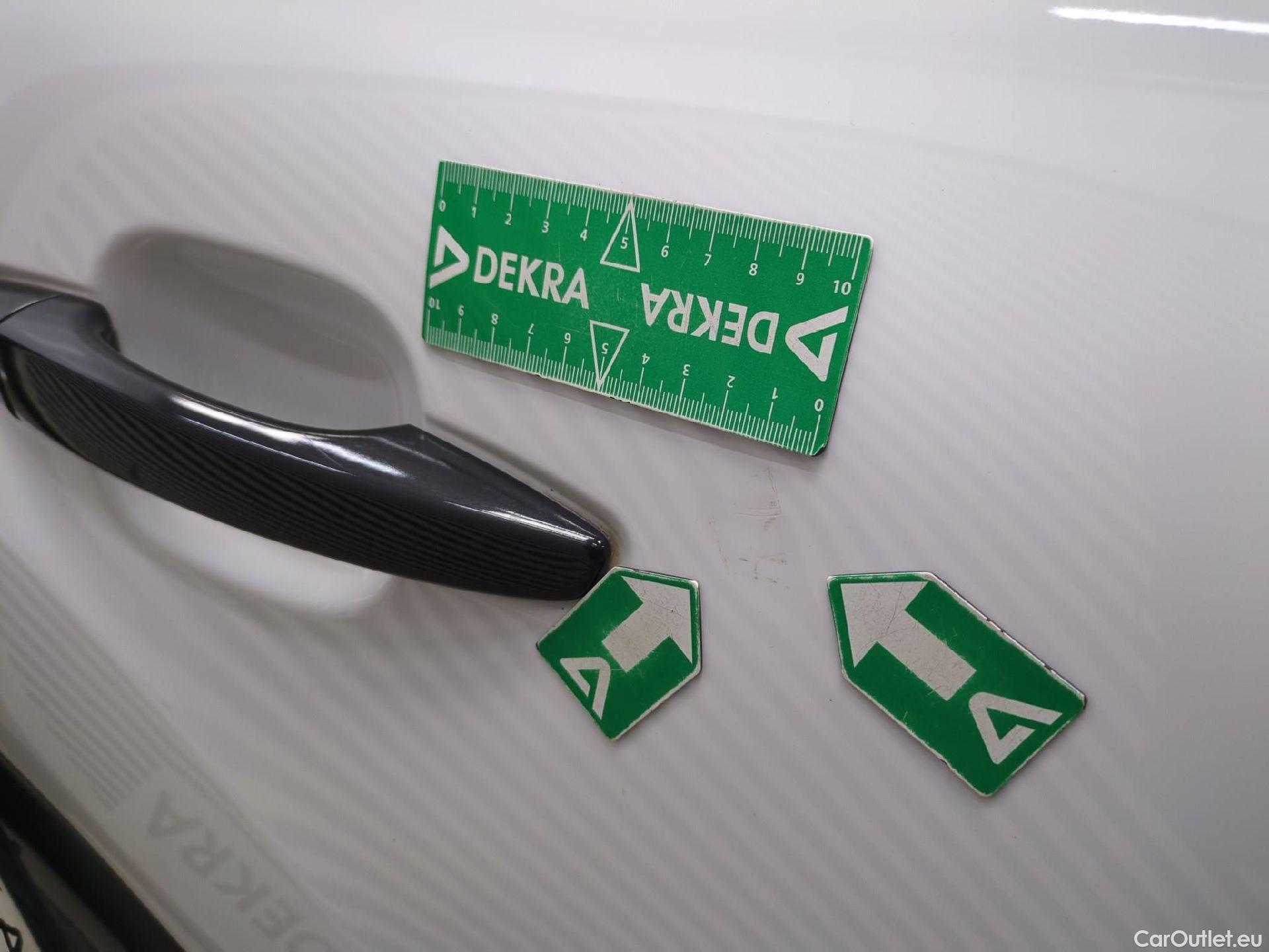  Citroen  C4  Berline Feel Nav Business R 1.5 BlueHDI 130CV BVA8 E6d #12
