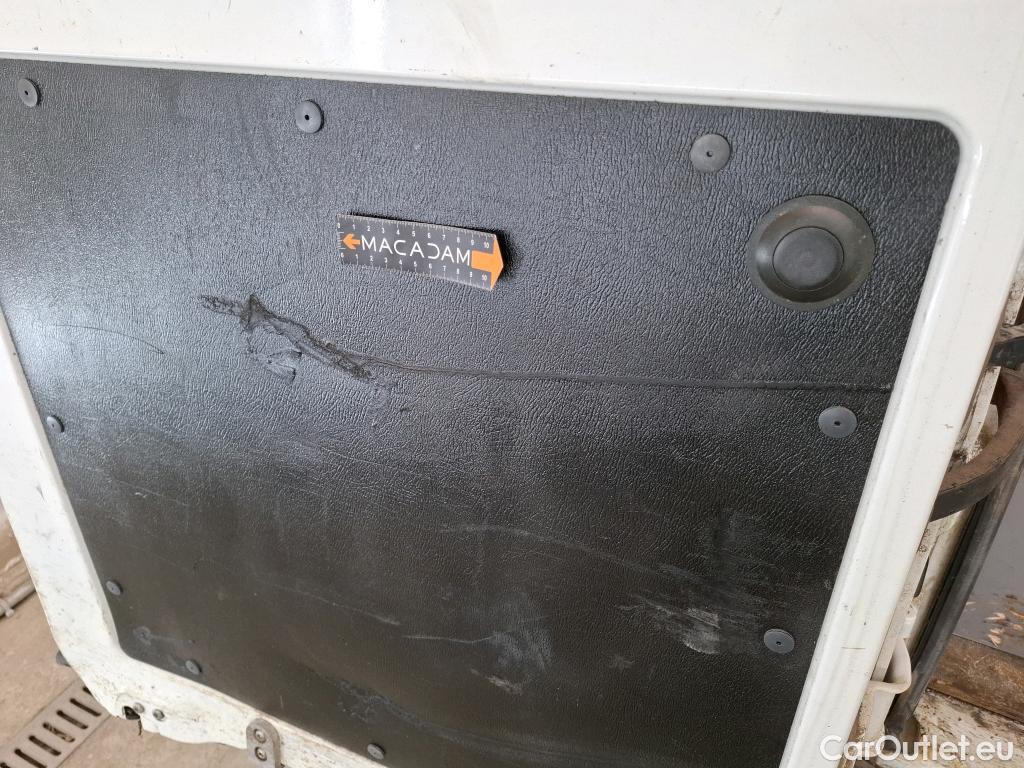  Peugeot  Boxer  Fourgon Surélevé 333 L2H2 Asphalt BlueHDi 140 Stop&Start 140CV BVM6 #49
