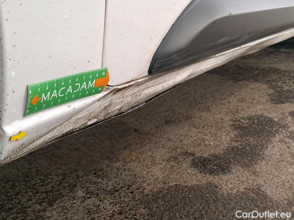  Opel  Vivaro OPEL  / 2019 / 4P / Fourgon tôlé Taille M BlueHDi 120 Pack Busin #2