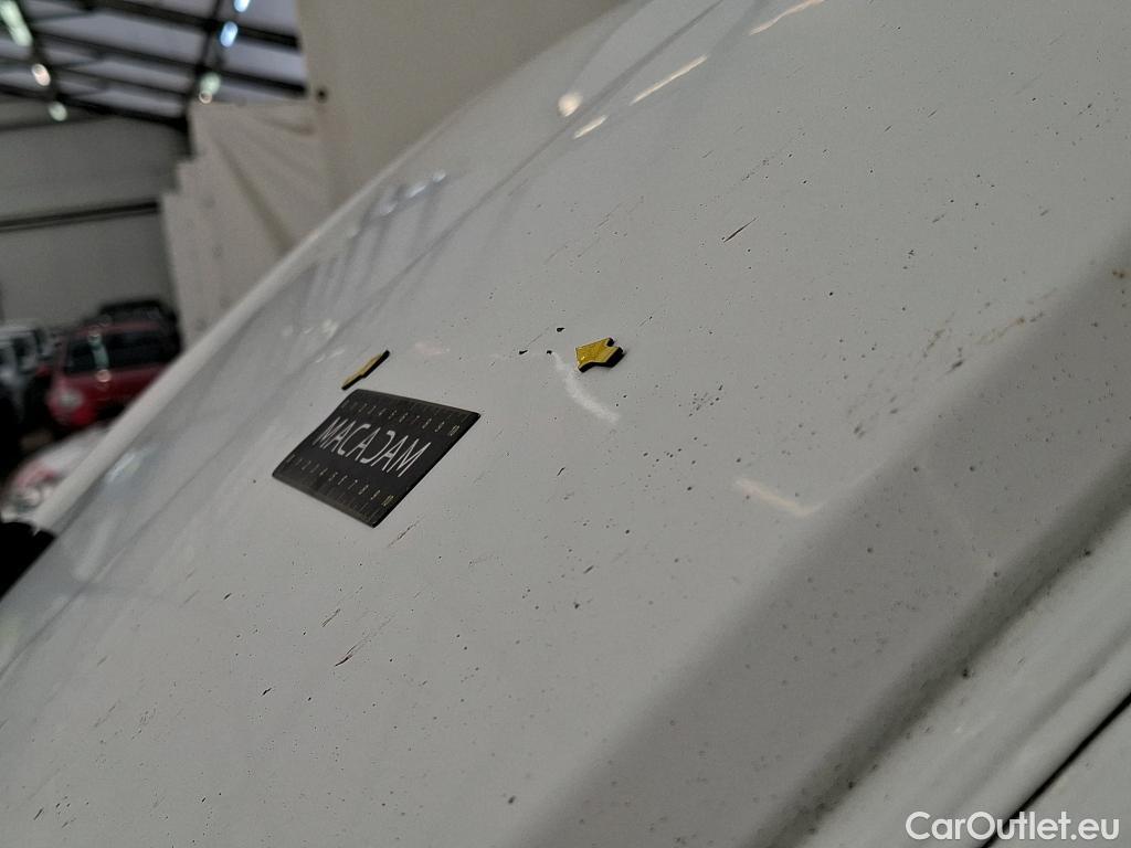  Peugeot  Boxer  Fourgon Surélevé 333 L2H2 Asphalt BlueHDi 140 Stop&Start 140CV BVM6 #17