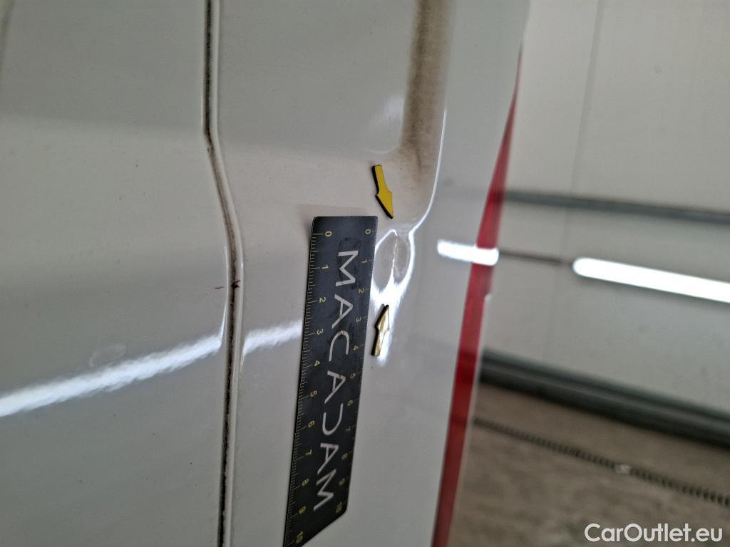 Peugeot  Boxer  Fourgon Surélevé 333 L2H2 Asphalt BlueHDi 140 Stop&Start 140CV BVM6 #45