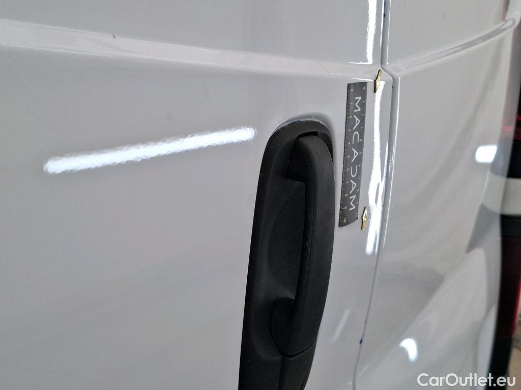  Renault  Trafic RENAULT  / 2019 / 4P / Fourgon tole FG GCF L2H2 1200 Energy dCi 145 E6 #7