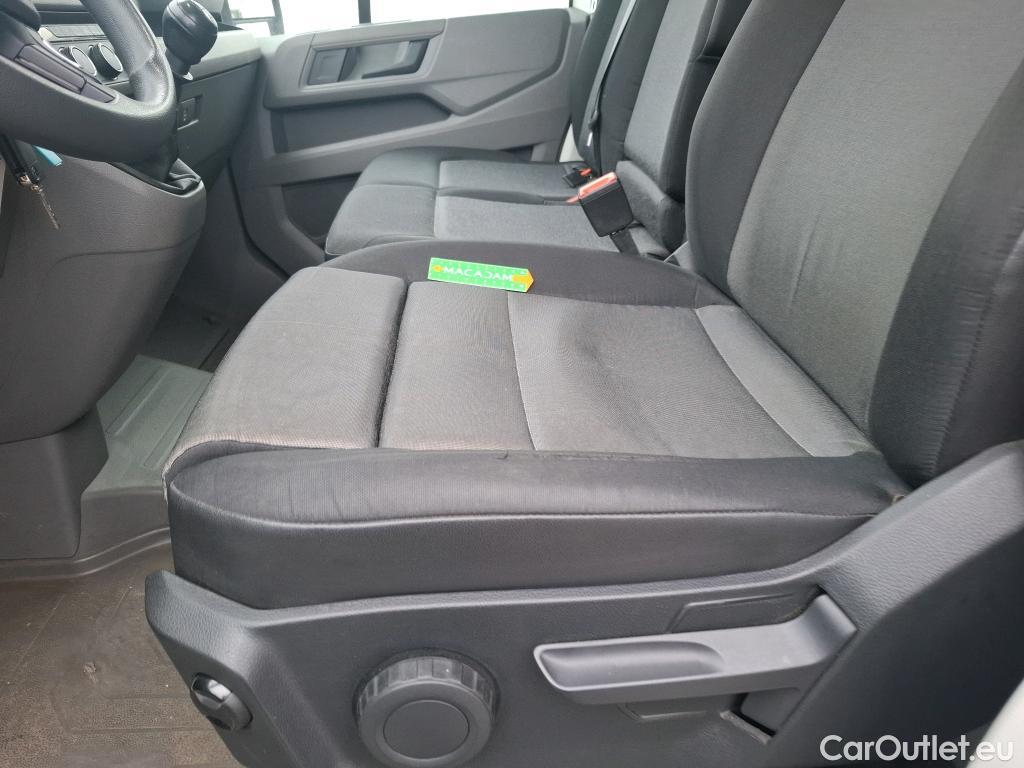  Volkswagen  Crafter VOLKSWAGEN  / 2017 / 2P / Châssis cabine 2.0 TDI 177ch L4 Prop RJ Business #3