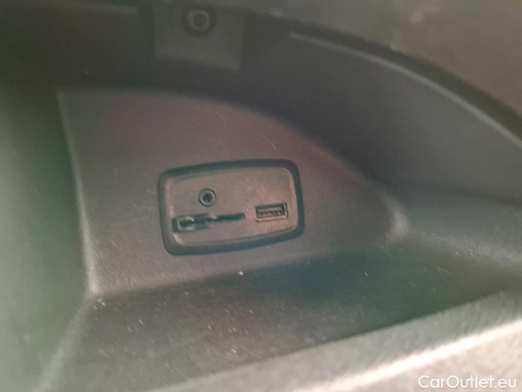  Renault  Kangoo  II Express Extra (Série Spéciale) 1.5 dCi 80CV BVM6 E6dT #42