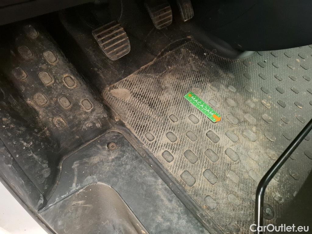  Renault  Trafic RENAULT  VU 4p Fourgon FG GCFL1H1 1000 dCi95 Stop&Start E6 #12
