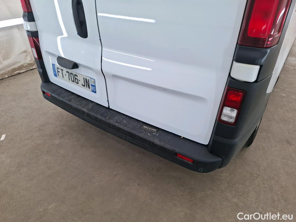  Renault  Trafic RENAULT  / 2019 / 4P / Fourgon tole FG GCF L2H2 1200 Energy dCi 145 E6 #1