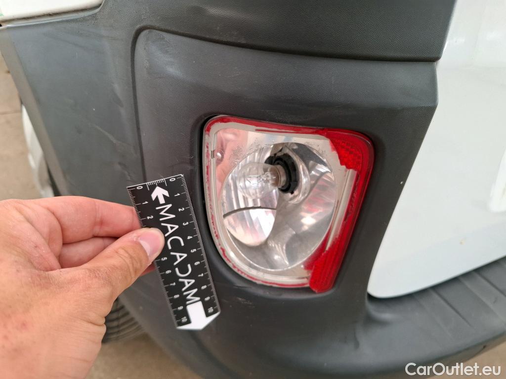  Renault  Kangoo  II Express Extra (Série Spéciale) 1.5 dCi 80CV BVM6 E6dT #40