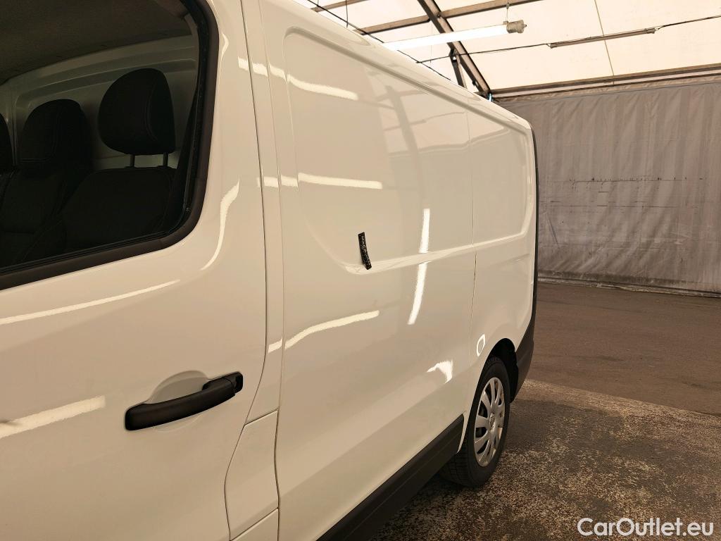  Renault  Trafic RENAULT  / 2019 / 4P / Fourgon tole FG GCF L1H1 1000 dCi 120 #19