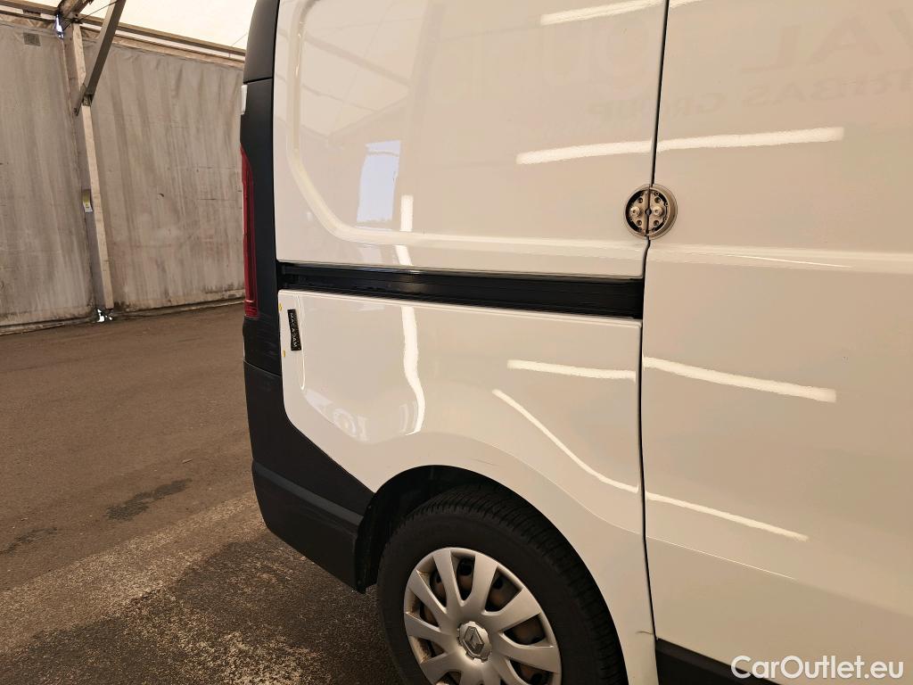  Renault  Trafic RENAULT  / 2019 / 4P / Fourgon tole FG GCF L1H1 1000 dCi 120 #12
