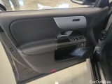  Mercedes  GLB Mercedes-Benz   200 5d #30