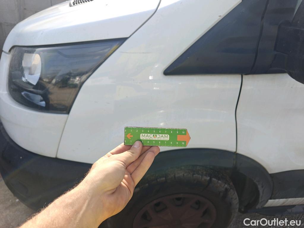  Ford  Transit FORD  / 2013 / 4P / furgón 350 96kW L3H2 Van Trend FWD #57