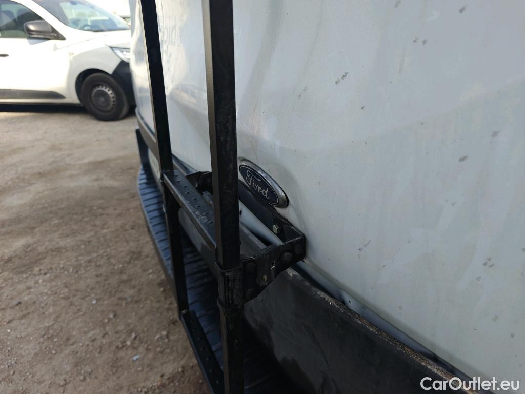  Ford  Transit FORD  / 2013 / 4P / furgón 350 96kW L3H2 Van Trend FWD #10