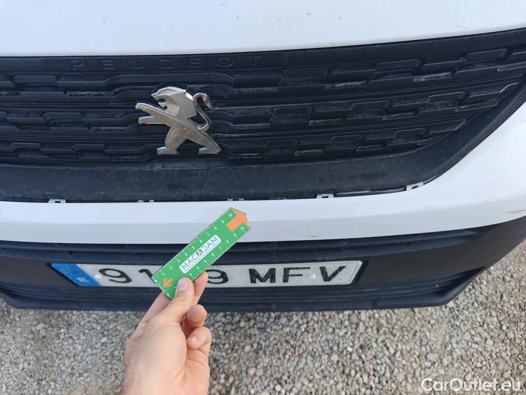  Land Rover  Discovery PEUGEOT e-Partner / 2018 / 4P / furgón derivado de turismo e-Partner Standard 800kg 100kw #84