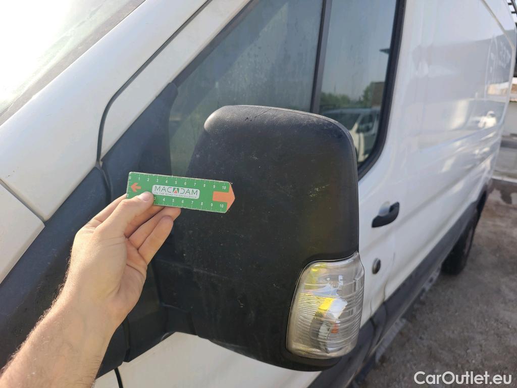  Ford  Transit FORD  / 2013 / 4P / furgón 350 96kW L3H2 Van Trend FWD #55