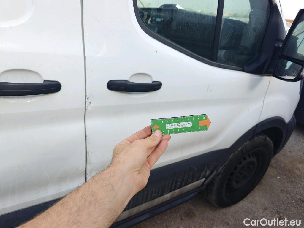  Ford  Transit FORD  / 2013 / 4P / furgón 350 96kW L3H2 Van Trend FWD #11