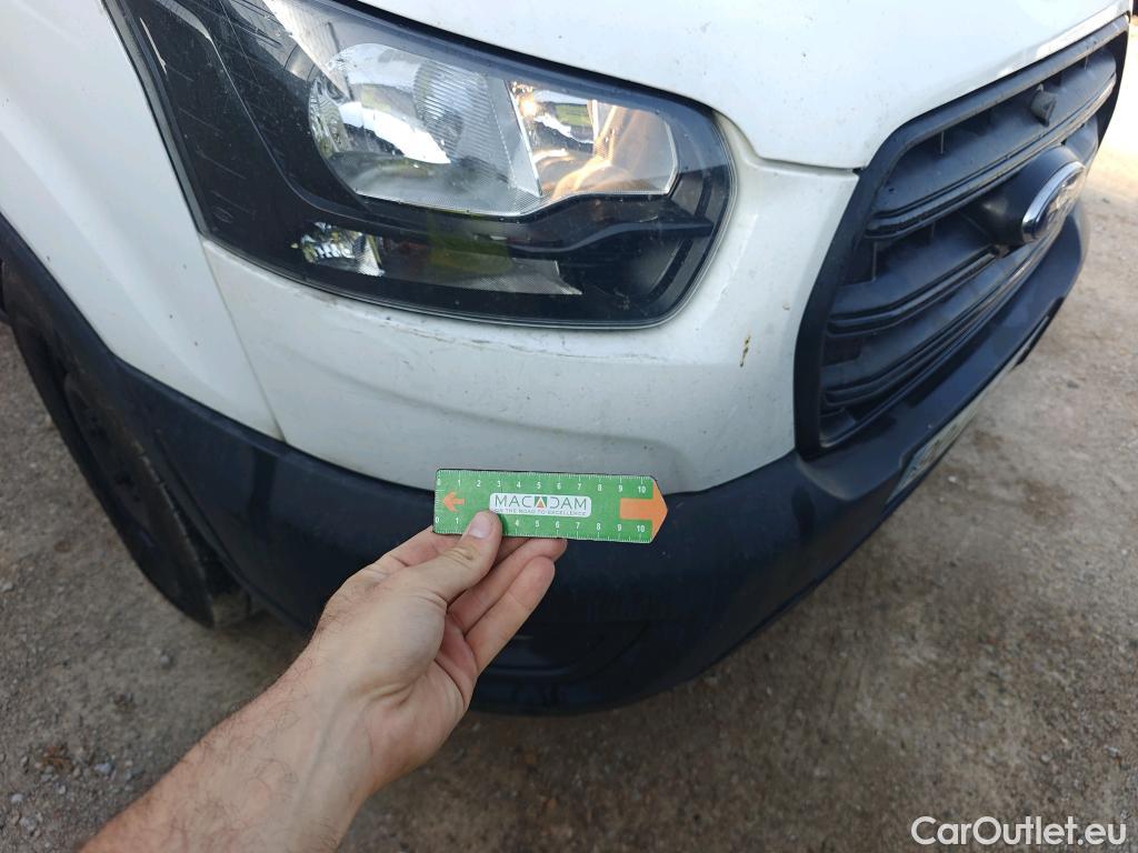  Ford  Transit FORD  / 2013 / 4P / furgón 350 96kW L3H2 Van Trend FWD #48