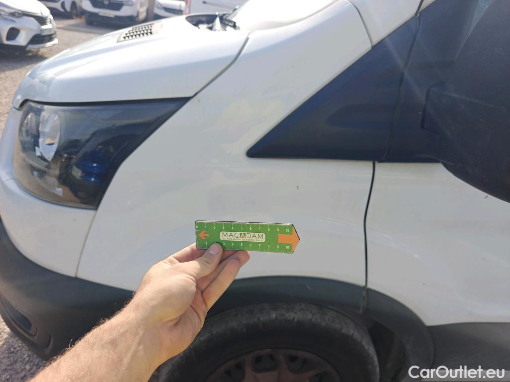  Ford  Transit FORD  / 2013 / 4P / furgón 350 96kW L3H2 Van Trend FWD #44