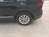  Volkswagen  Tiguan VOLKSWAGEN  / 2016 / 5P / SUV 2.0 TDI SCR 110KW BUSINESS BMT DSG #19