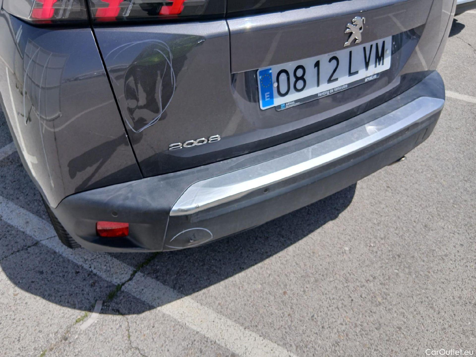  Peugeot  2008 PEUGEOT  / 2019 / 5P / todoterreno Active BlueHDI 81kW (110CV) #21