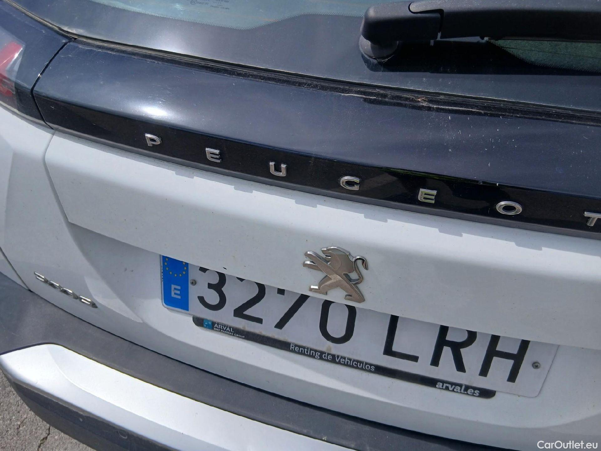  Peugeot  2008 PEUGEOT  / 2019 / 5P / todoterreno Active BlueHDI 81kW (110CV) #6