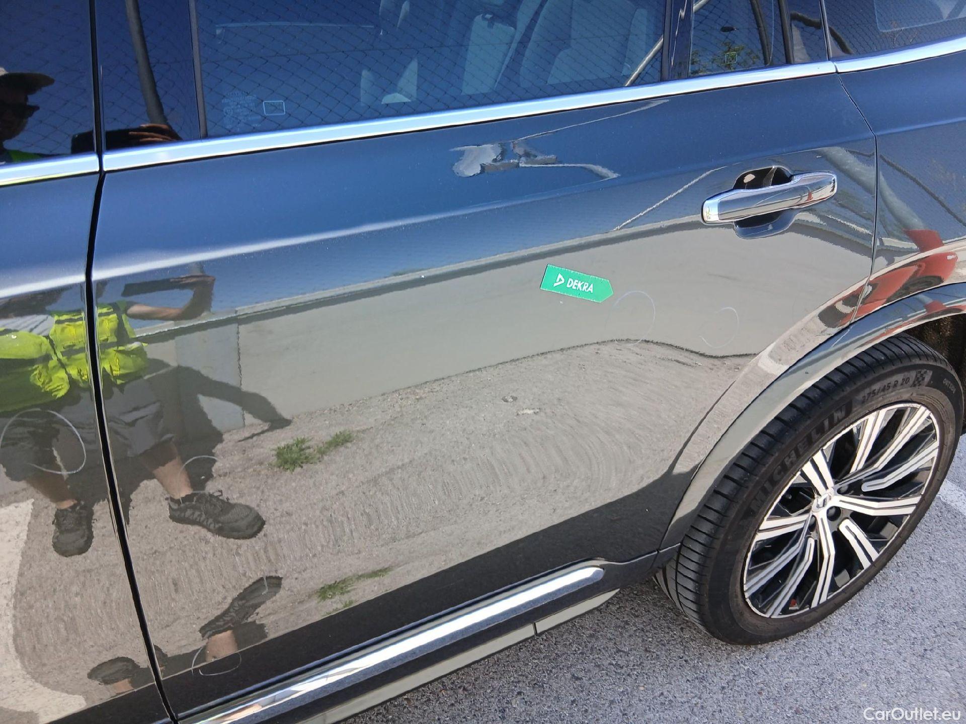  Volvo  XC90 VOLVO  / 5P /7 plazas 2.0 T8 AWD Inscription Auto 303 CV 11 kWh #18