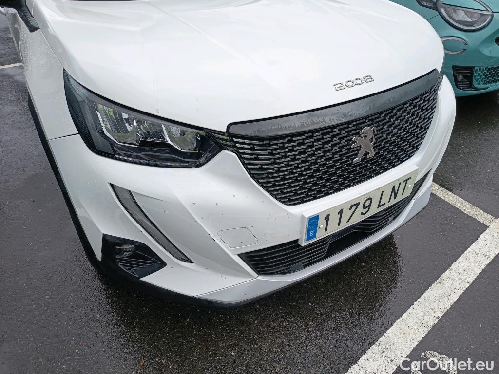  Peugeot  2008 PEUGEOT  / 2019 / 5P / todoterreno Allure Pack BlueHDI 81kW (110CV) (AC) #5