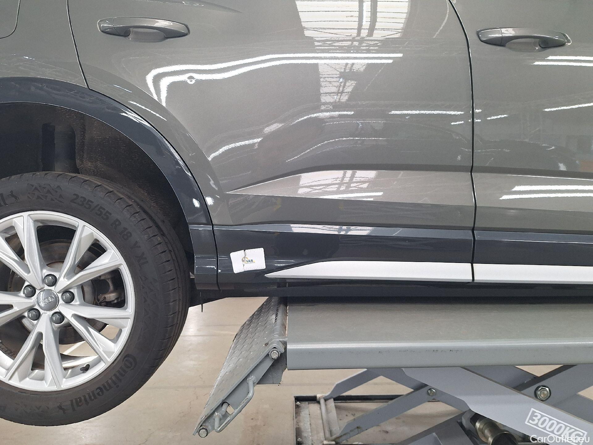  Audi  Q3 Audi,  SB '19, Audi  Sportback 35 TDI S tronic S Line Business  #11