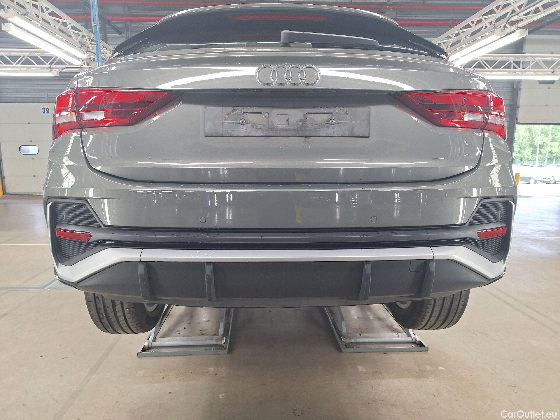  Audi  Q3 Audi,  SB '19, Audi  Sportback 35 TDI S tronic S Line Business  #6