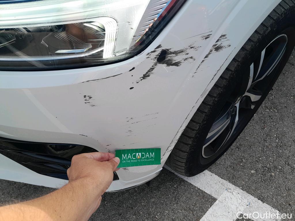  Volvo  XC60 VOLVO  / 2017 / 5P / todoterreno 2.0 B4 D AWD R-Design Auto #20