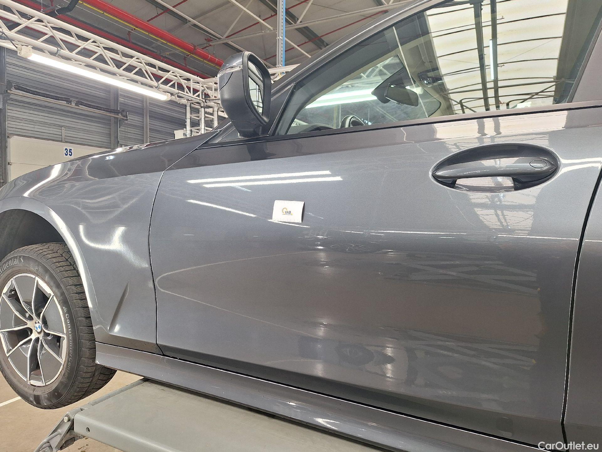  Bmw  Serie 3 BMW, 3-serie '18, BMW 3 Reeks Berline 318dA (100 kW) 4d #40