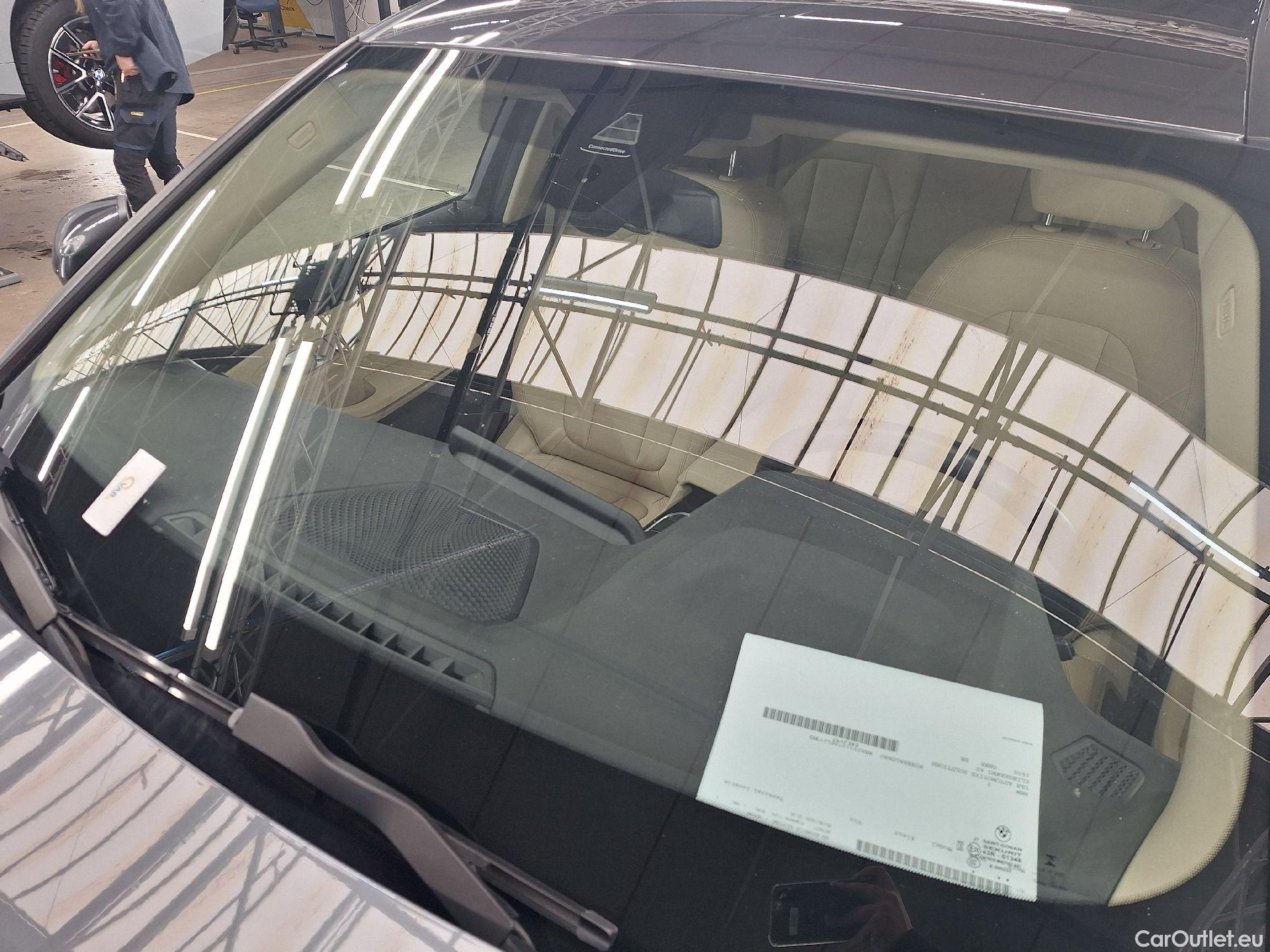  Bmw  Serie 3 BMW, 3-serie '18, BMW 3 Reeks Berline 318dA (100 kW) 4d #48