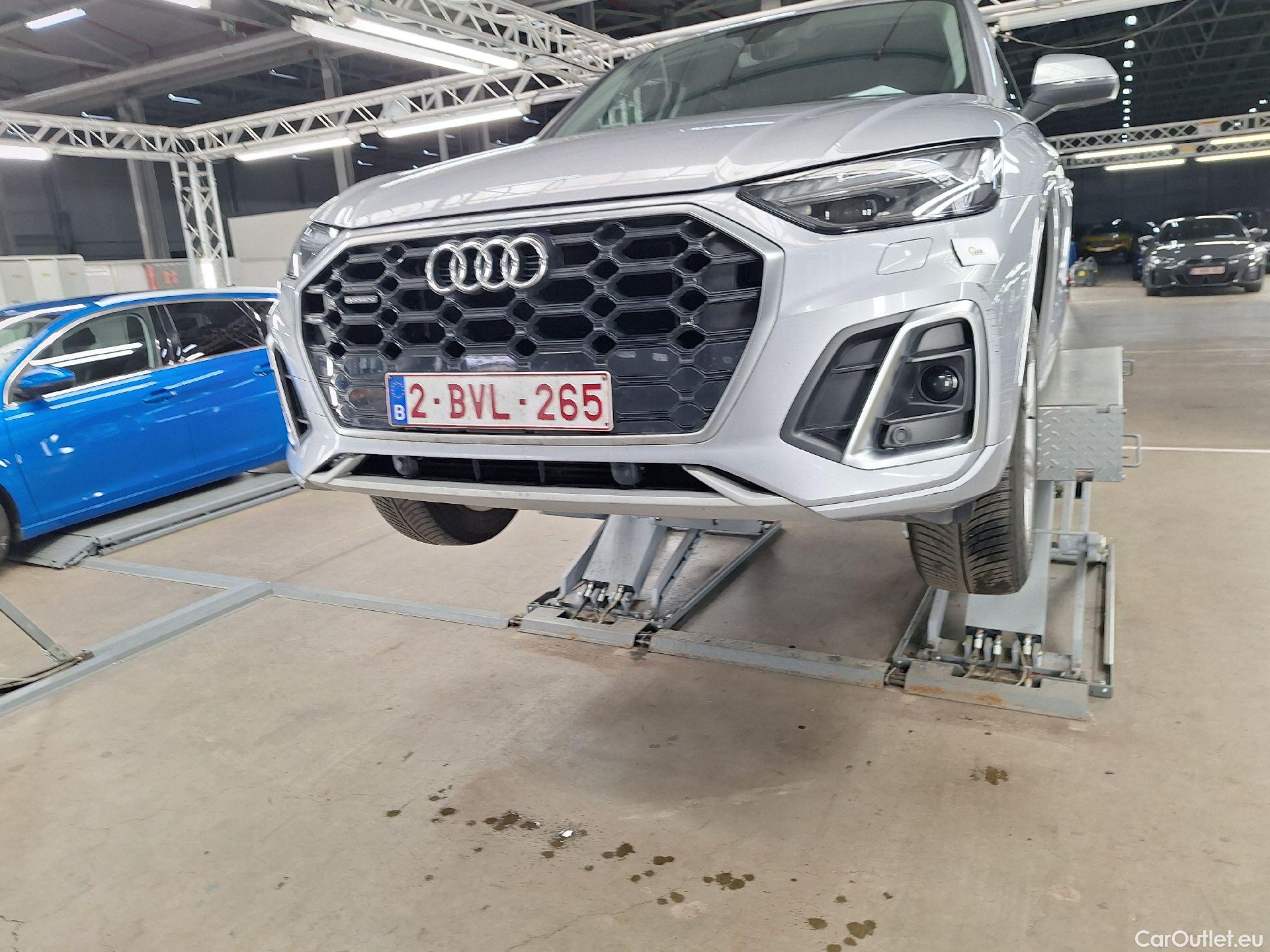  Audi  Q5 Audi,  FL'20 PHEV, Audi  S line 50 TFSI e S tronic quattro 5d #3