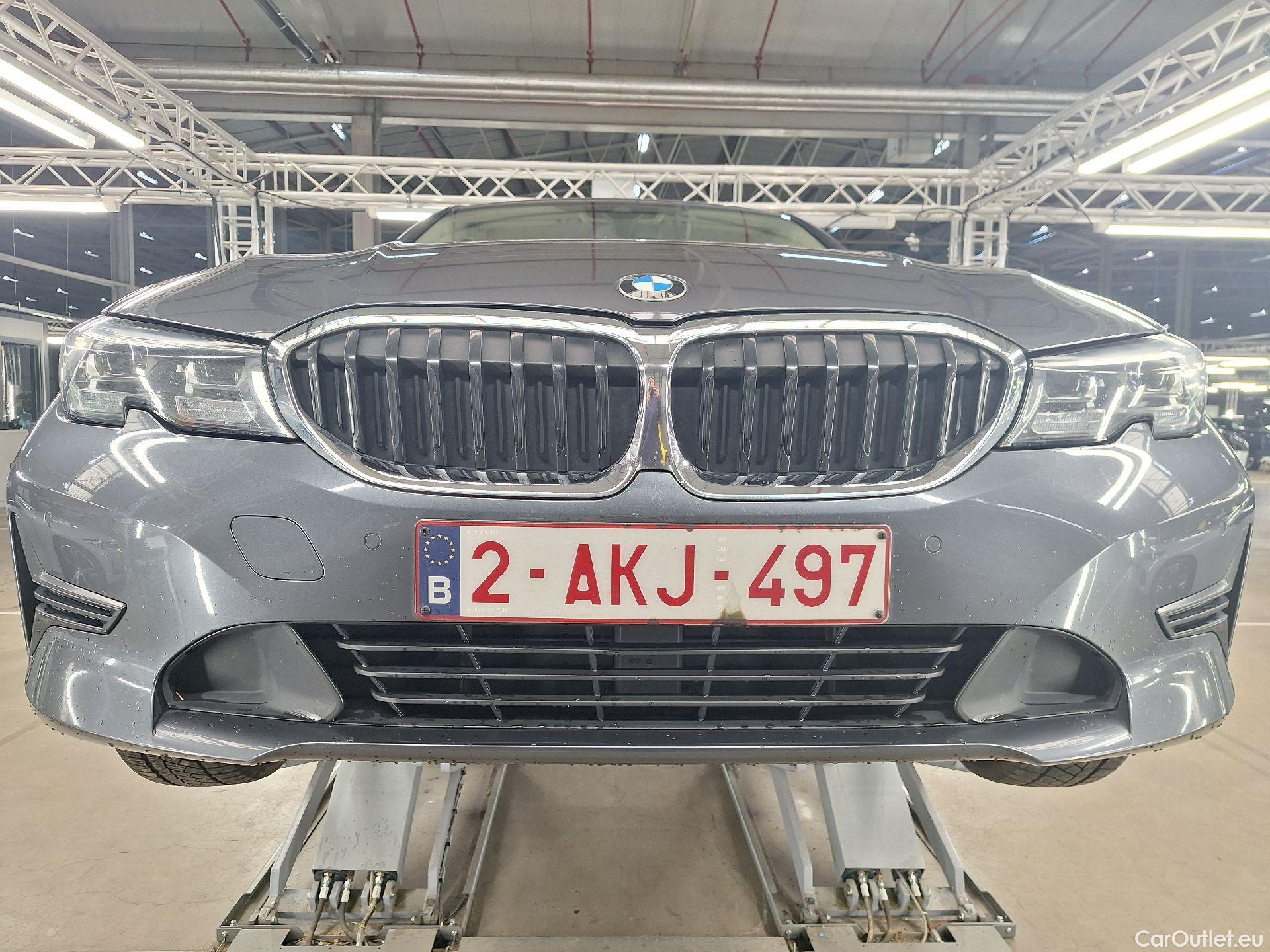  Bmw  Serie 3 BMW, 3-serie '18, BMW 3 Reeks Berline 318dA (100 kW) 4d #3
