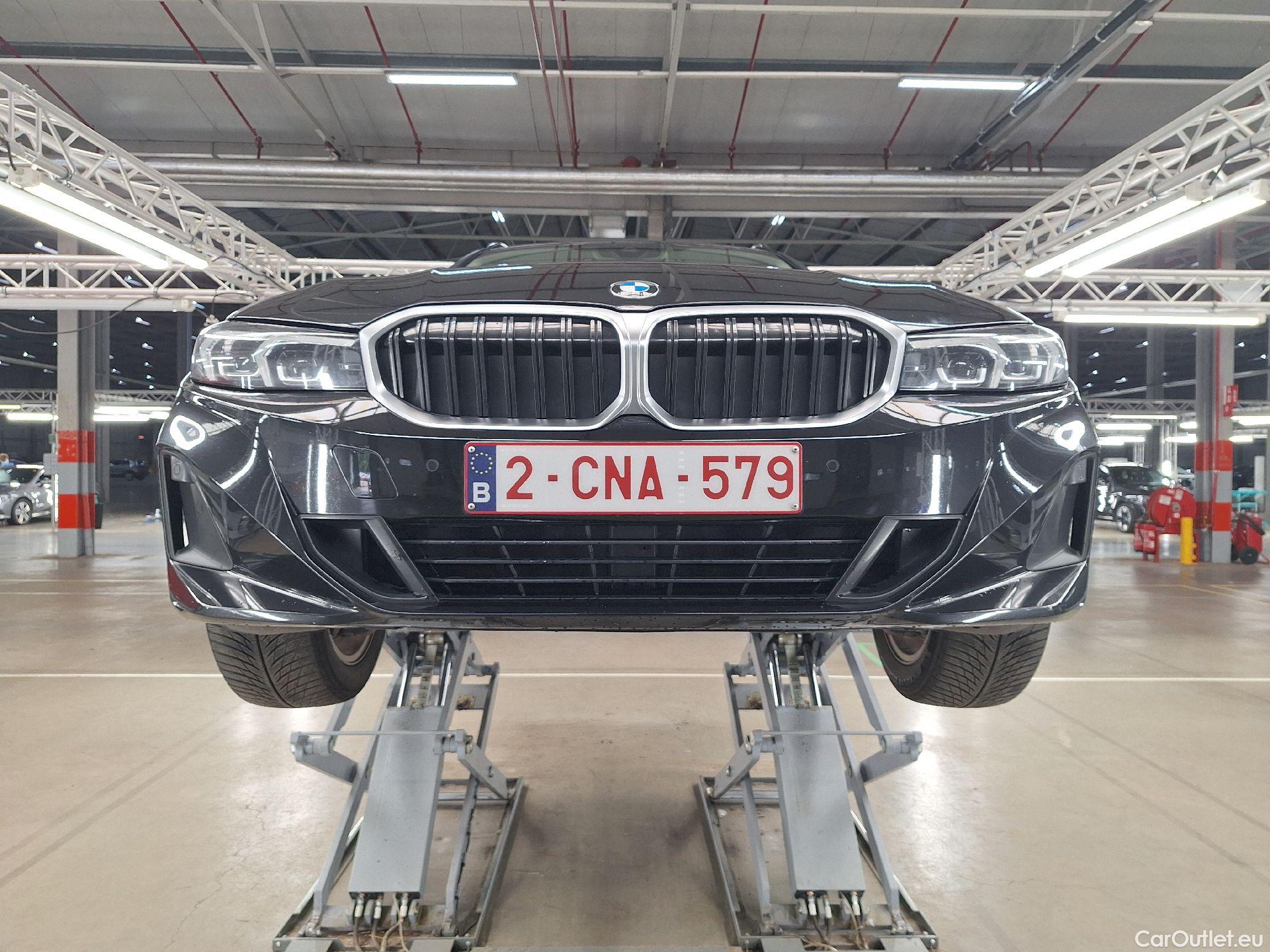  Bmw  Serie 3 BMW, 3-serie T FL'22, BMW 3 Reeks Touring 316d (90 kW) 5d #29