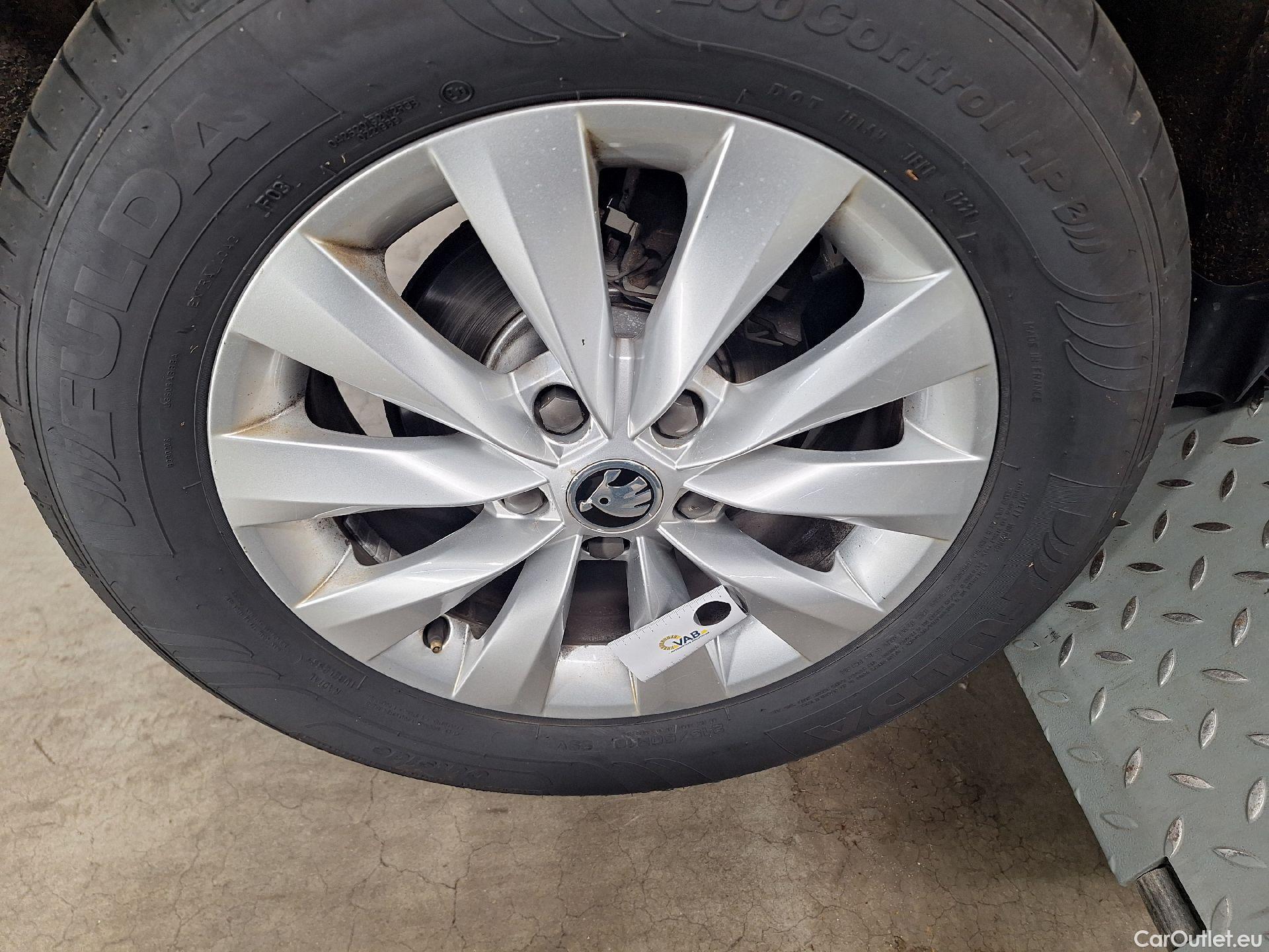  Skoda  Karoq Skoda,  '17, Skoda  1.5 TSI 110kW DSG7 Clever 5d #53