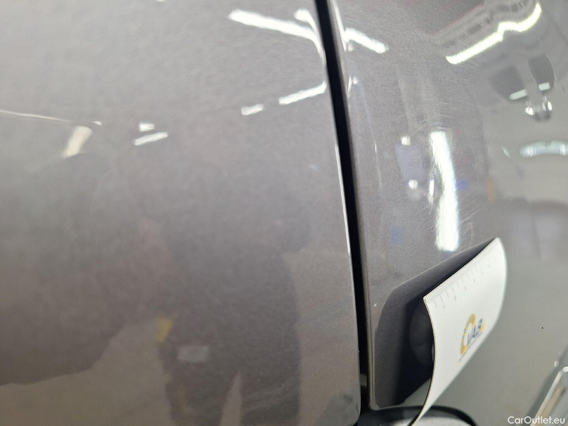  Renault  Captur Renault,  '13, Renault  TCe 130 GPF Intens 5d #25