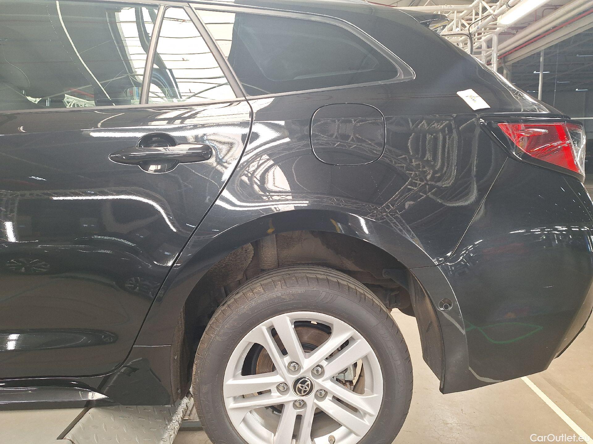  Toyota  Corolla Toyota,  TS '19, Toyota  Touring Sports 1.8 Hybrid Dynamic e #7