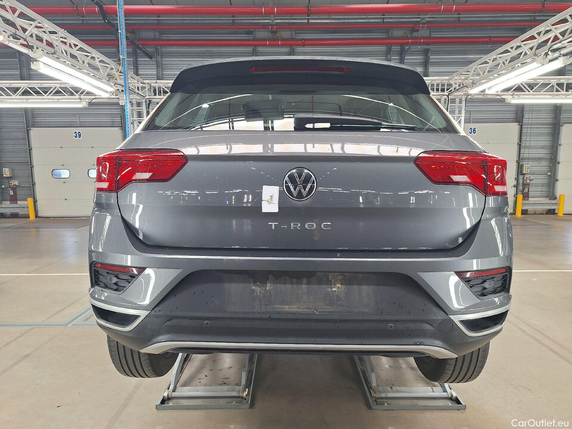  Volkswagen  T-ROC VW,  '17, Volkswagen  1.0 TSI United 5d #3