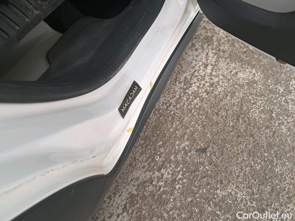  Citroen  C3  Société Feel 1.5 BlueHDI 100CV BVM5 E6dT #18
